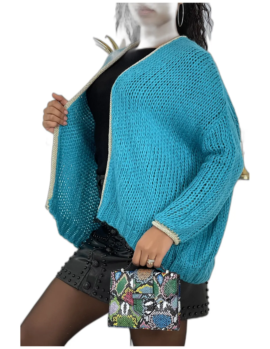 Cardigan turquoise en grosse maille