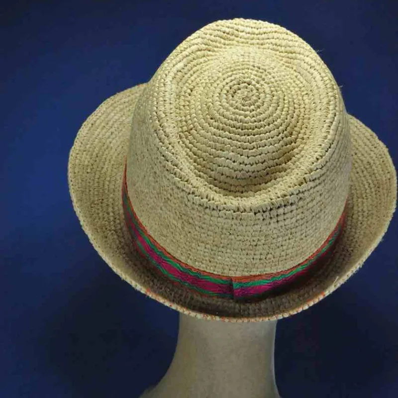 Chapeau trilby en paille de raphia tressé | Pour les femmes et hommes