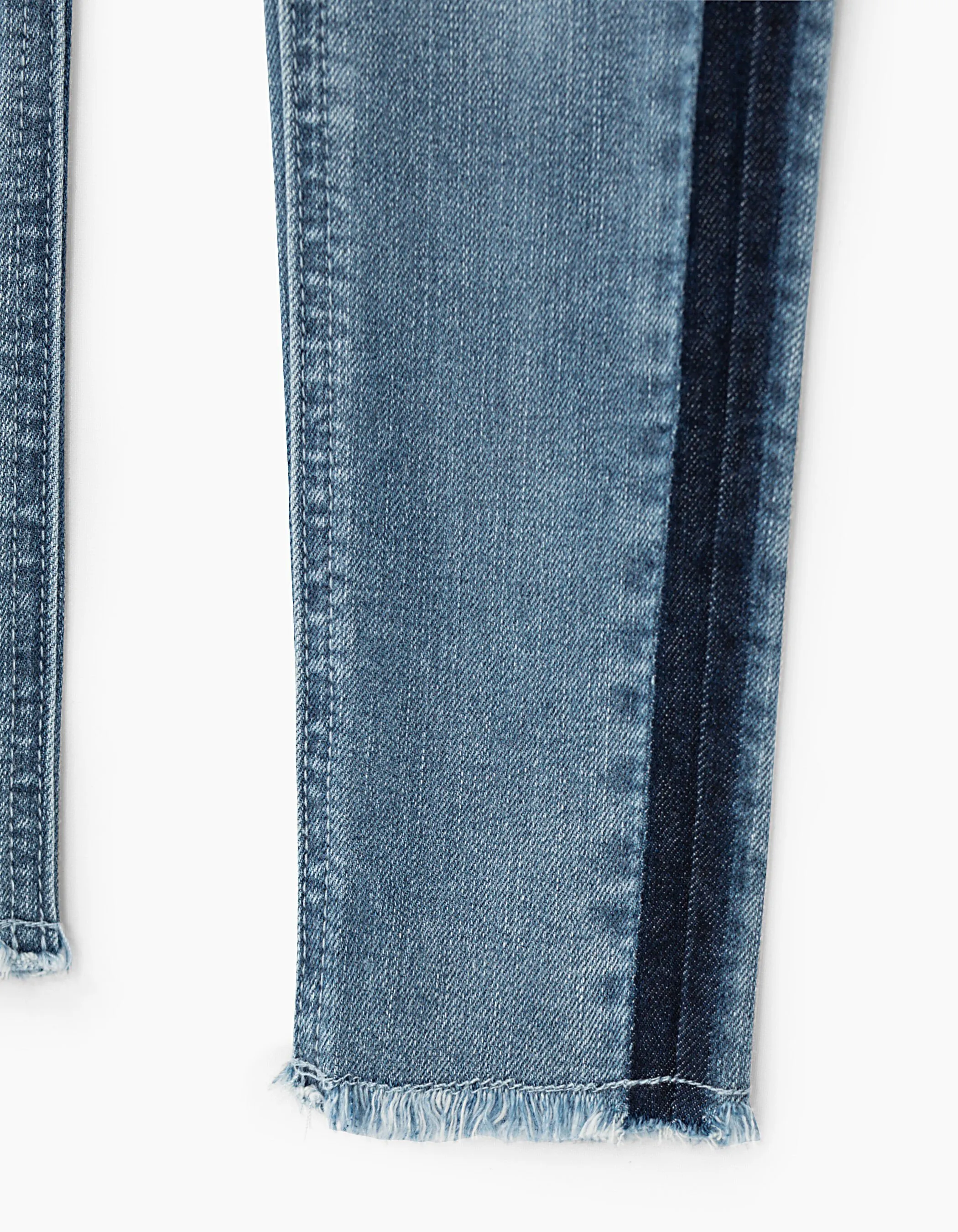 Jean skinny faded blue 7/8ème bas frangés fille